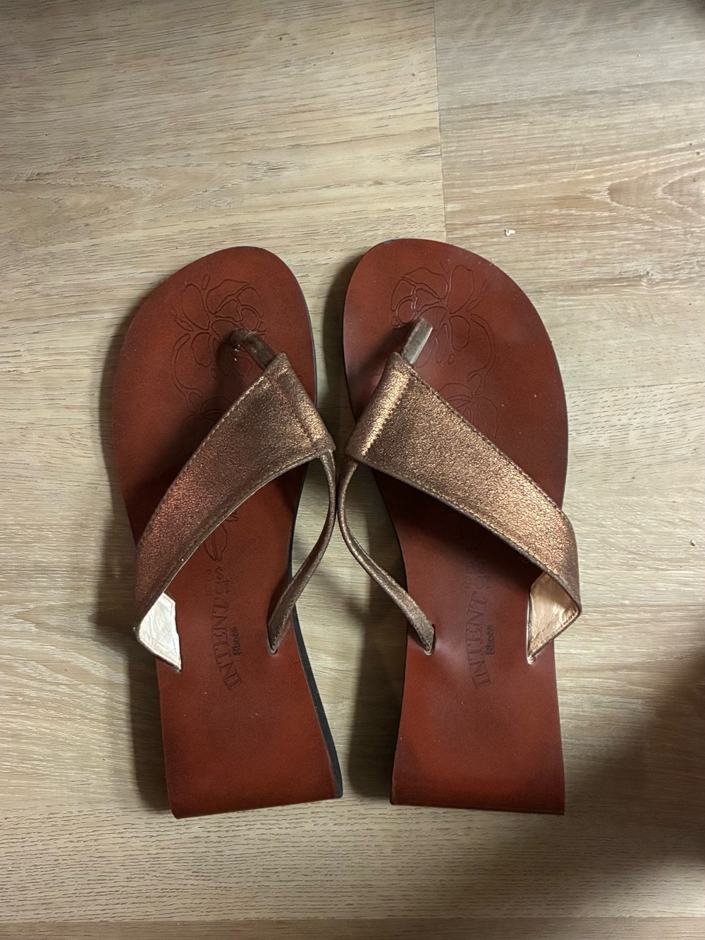 Intent Sandals